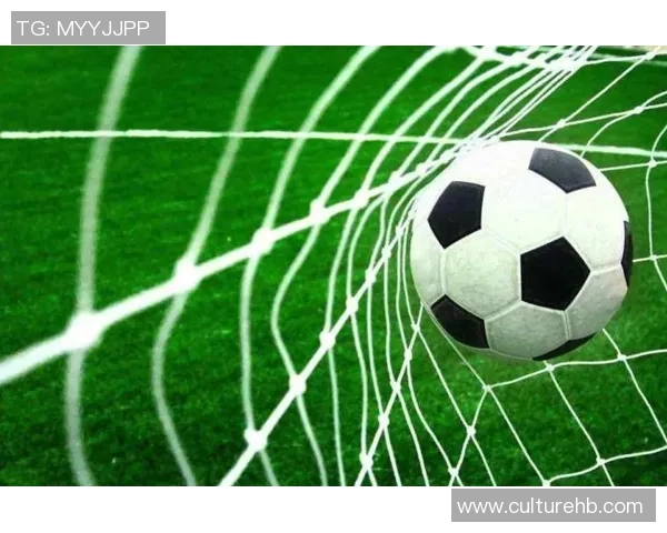 帕尼尼手提箱足球球星卡收藏价值解析与投资潜力分析 帕尼尼手提箱足球球星卡收藏价值解析与投资潜力分析